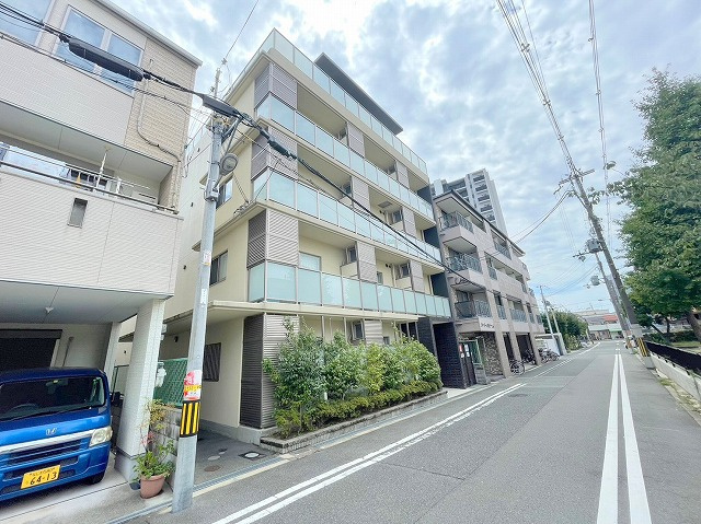 オーク上新庄の外観