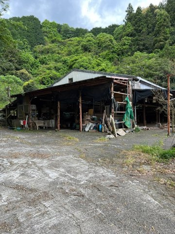 葵区慈悲尾　倉庫　作業場の外観