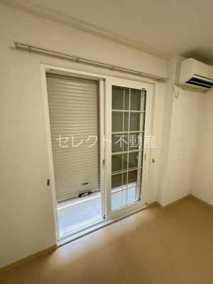 【設備】 | エスポワール　Ａ | シャッター雨戸