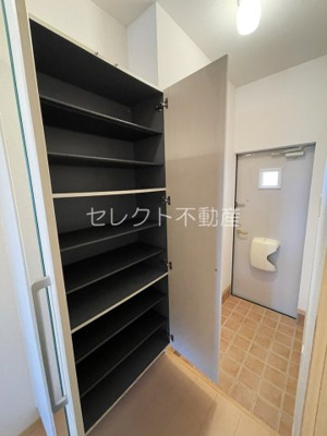 【玄関】 | エスポワール　Ａ | ゆったりとした玄関です