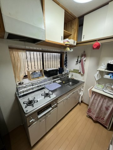 上日置町戸建てのキッチン