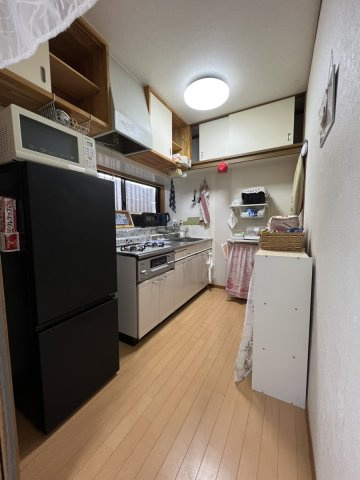 上日置町戸建てのキッチン