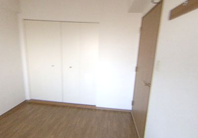 ロサノ・S・北豊中の洋室|落ち着いた色調の洋室です