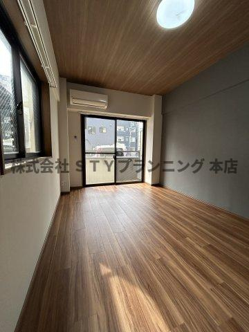 仲介手数料０円！ロアールの居間・リビング