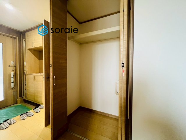 入間市久保稲荷　Ａ号棟　新築戸建の収納