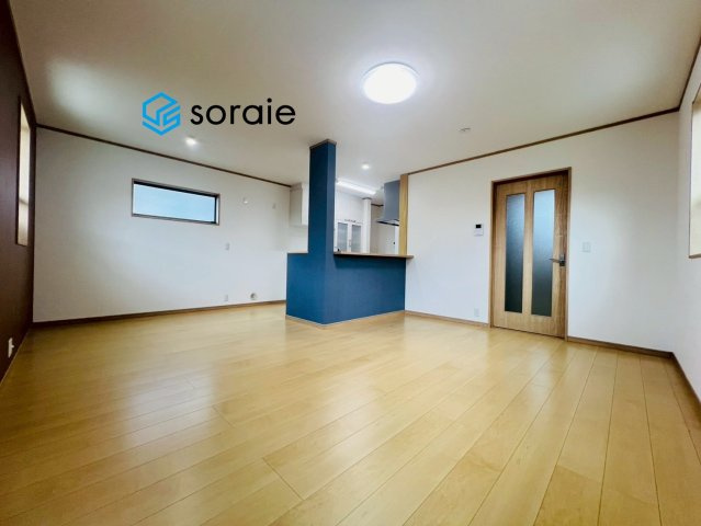 入間市久保稲荷　Ａ号棟　新築戸建の居間・リビング