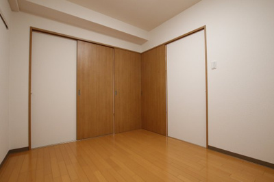 【洋室】 | ラ・メゾンMSⅢ