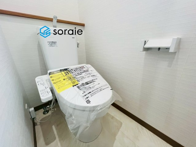 入間市久保稲荷　C号棟　新築戸建のトイレ