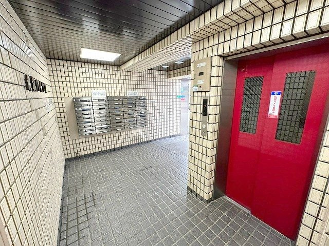 大拓ハイツ7のロビー