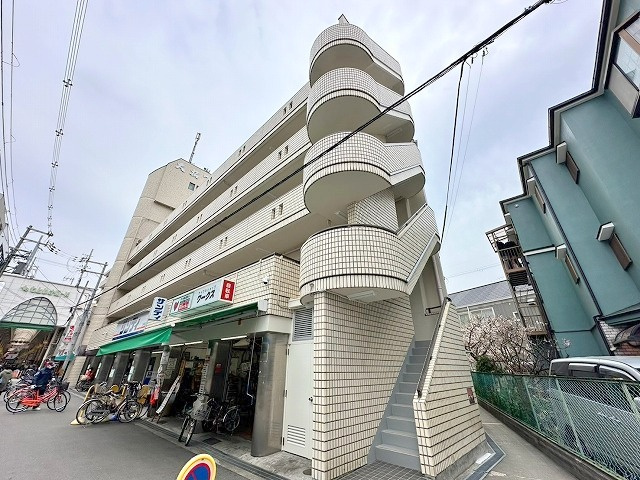 大拓ハイツ7のロビー