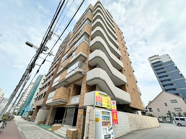 第2アーバンス新大阪の外観