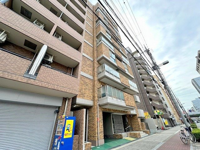 第2アーバンス新大阪の外観