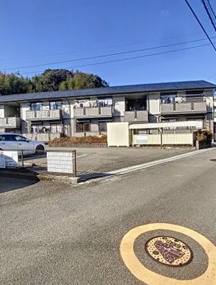 【駐車場】 | シャーメゾン・フレールC棟 | 車をお持ちの方に嬉しい駐車場付きの物件です