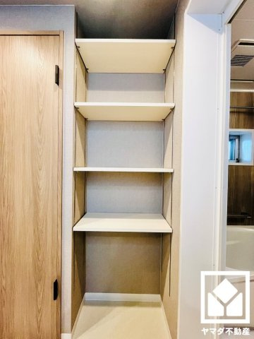 九条住宅A棟の収納