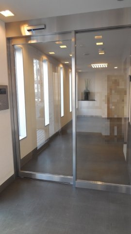 パークアクシス大塚のエントランス