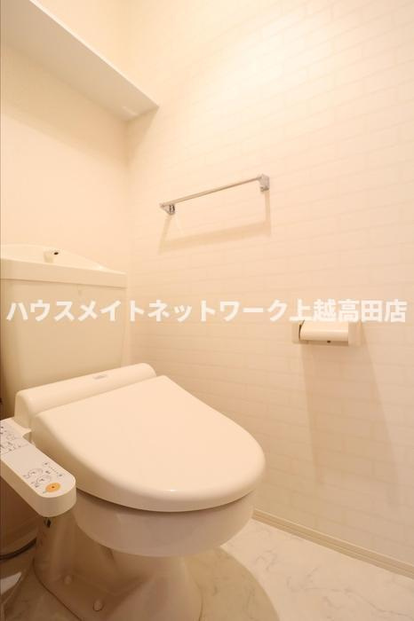 ドゥ プラージュのトイレ|温水洗浄暖房便座
