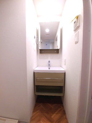 【洗面所】 | セレニテ三宮リアン