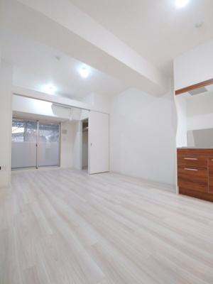 【居間・リビング】 | セレニテ三宮リアン