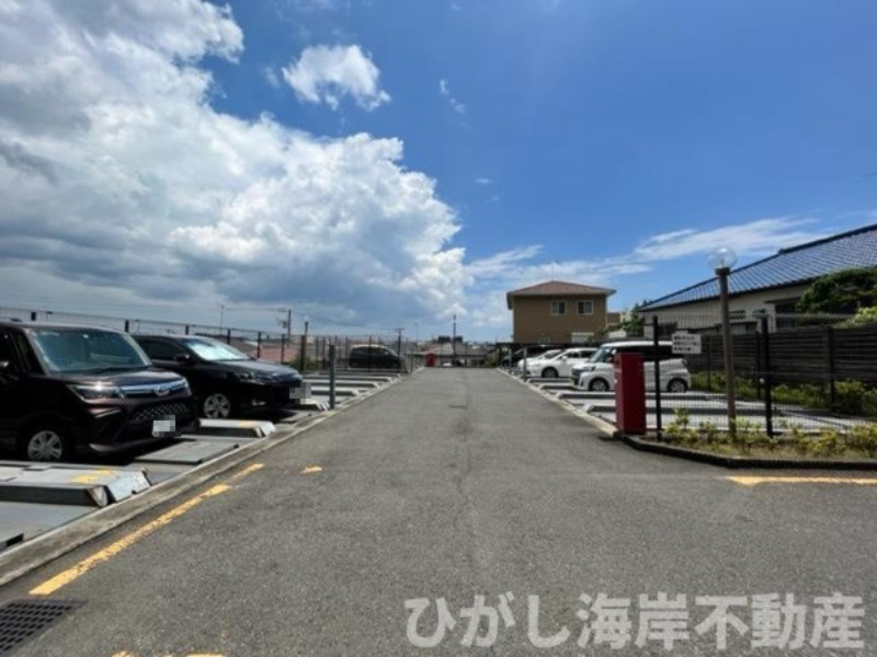 日神パレステージ茅ヶ崎の駐車場|駐車場