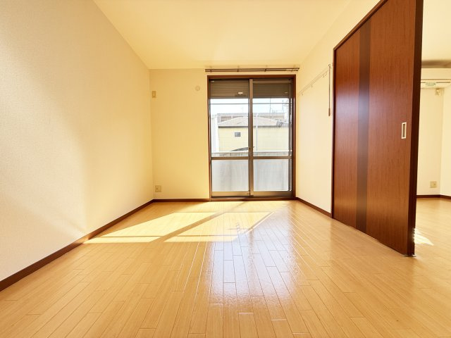 シャーメゾン札場B棟の洋室