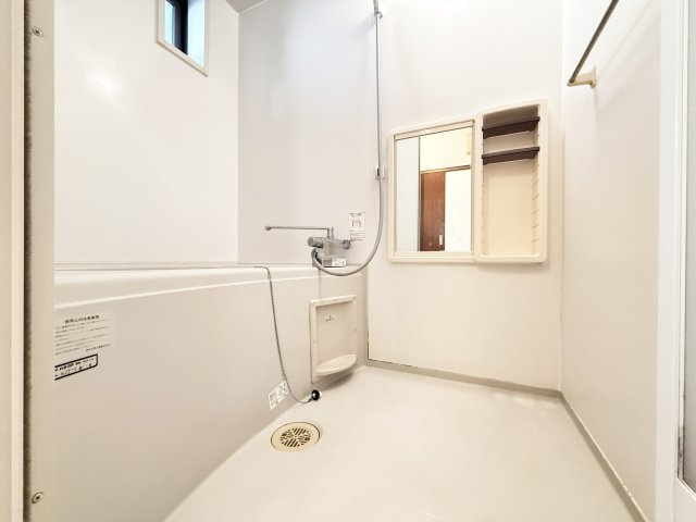 シャーメゾン札場B棟の浴室