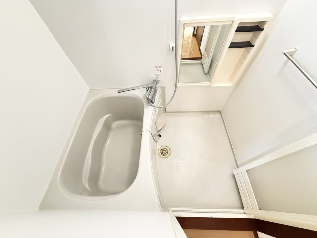 シャーメゾン札場B棟の浴室