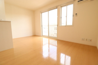 【居間・リビング】 | メゾン・ド・ＴＥＲＲＡ | 105　ＬＤＫ