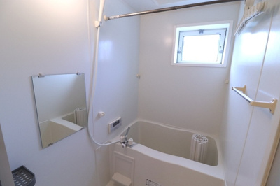 【浴室】 | メゾン・ド・ＴＥＲＲＡ | 105　浴室