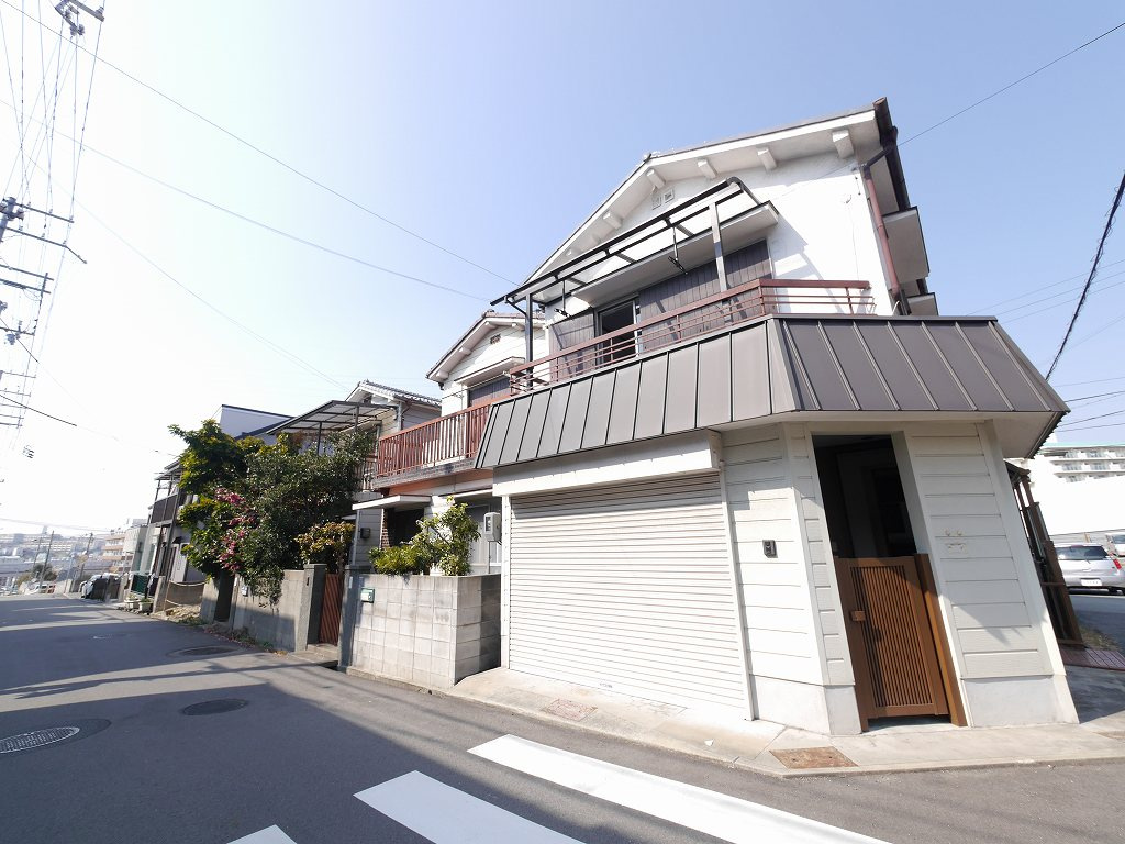 清水ヶ丘貸家の外観