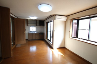 【居間・リビング】 | 大川荘 ２F | LDK