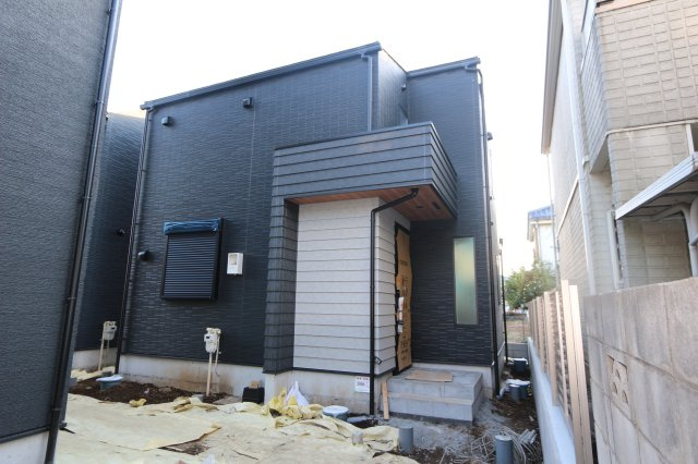 【Ville Clair】仲町－小平520期－　新規開発全３棟の外観