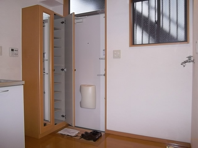 エスカーラ真間の玄関