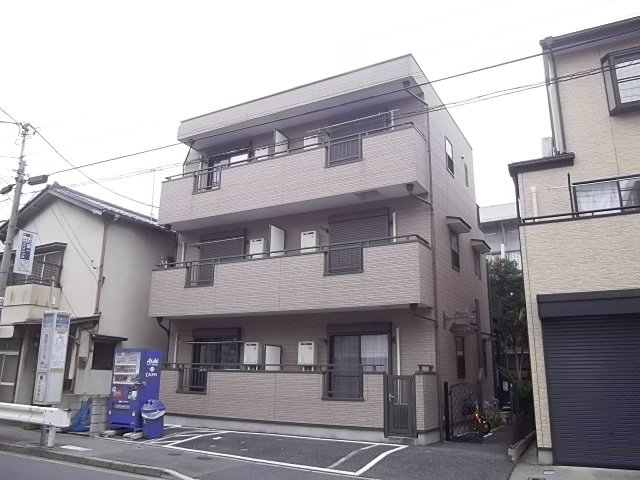 エスカーラ真間の外観