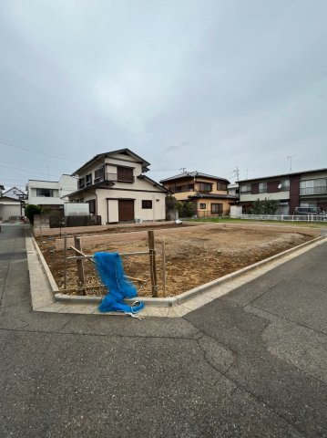 新座市野火止五1期-全2棟-　NO.2の前面道路含む現地写真|現地写真（南西側から）