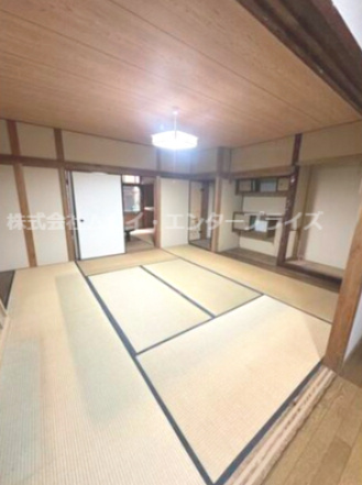 黒崎町戸建の和室|ゆったりとくつろげる和室です