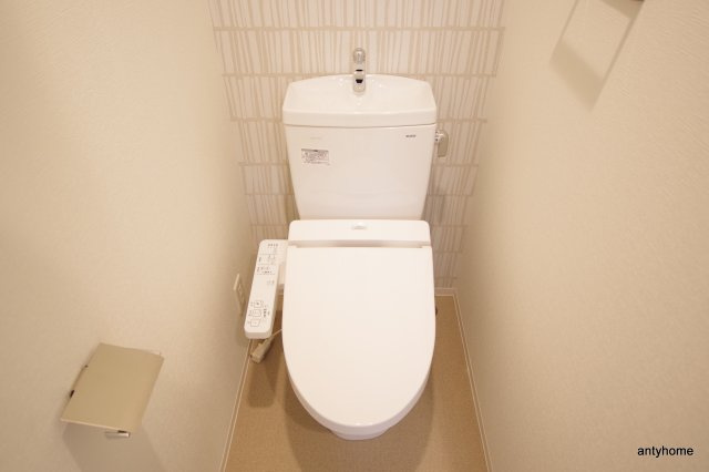 エスリード梅田グレイス　仲介手数料無料のトイレ