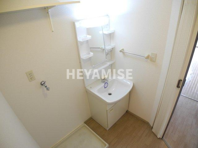 ホームタウン若葉Aの洗面所|※同物件同間取り別部屋の写真です※