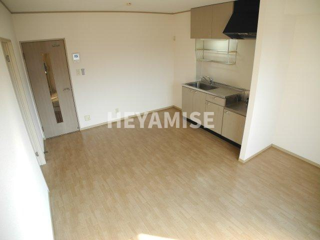 ホームタウン若葉Aの居間・リビング|※同物件同間取り別部屋の写真です※