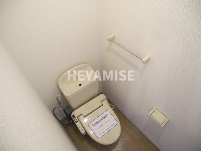 ホームタウン若葉Aのトイレ|※同物件同間取り別部屋の写真です※