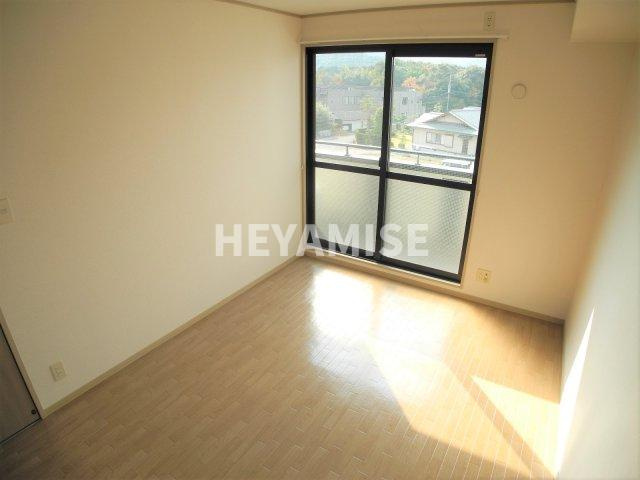 ホームタウン若葉Aの内装|※同物件同間取り別部屋の写真です※