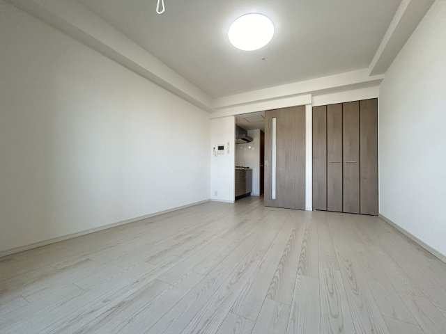 【居間・リビング】ブリリアンクラス河原町（旧：LaSante河原町） 