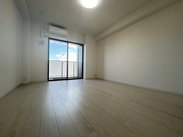 【寝室】ブリリアンクラス河原町（旧：LaSante河原町）