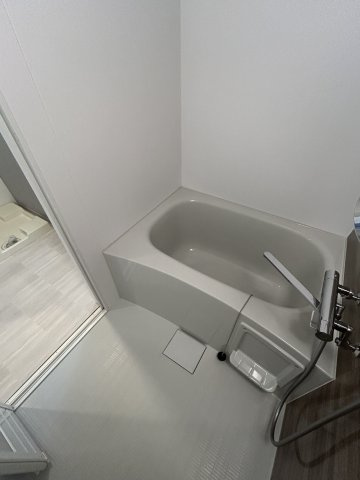 【浴室】ブリリアンクラス河原町（旧：LaSante河原町）