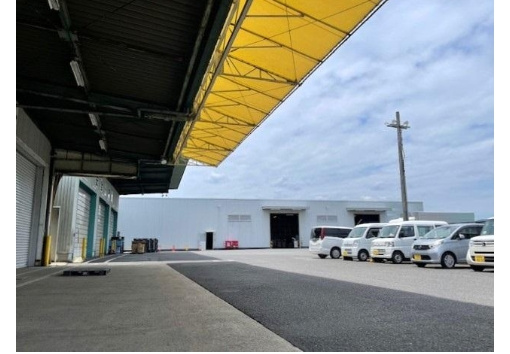 亀岡市大井町　倉庫の外観