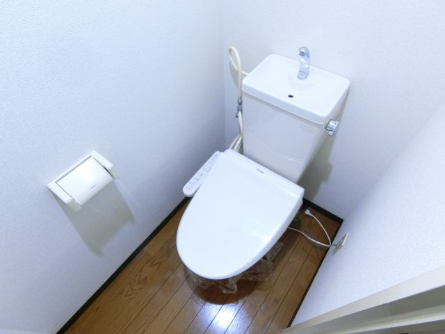 カースル安田のトイレ