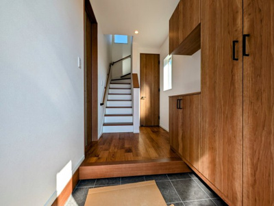 【玄関】 | 東広島市西条町西条字奥田4-6