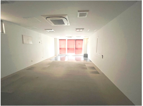 中京区龍池町　貸店舗の内装