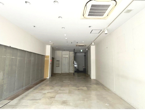 中京区龍池町　貸店舗の内装