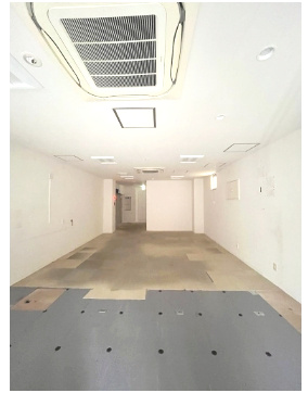 中京区龍池町　貸店舗の内装