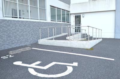 【駐車場】 | アルトカッシーナ